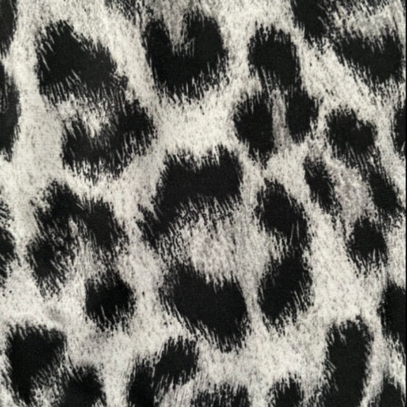 Michael Kors Cheetah Print Long Sleeves Top Size Medium - Picture 5 of 8